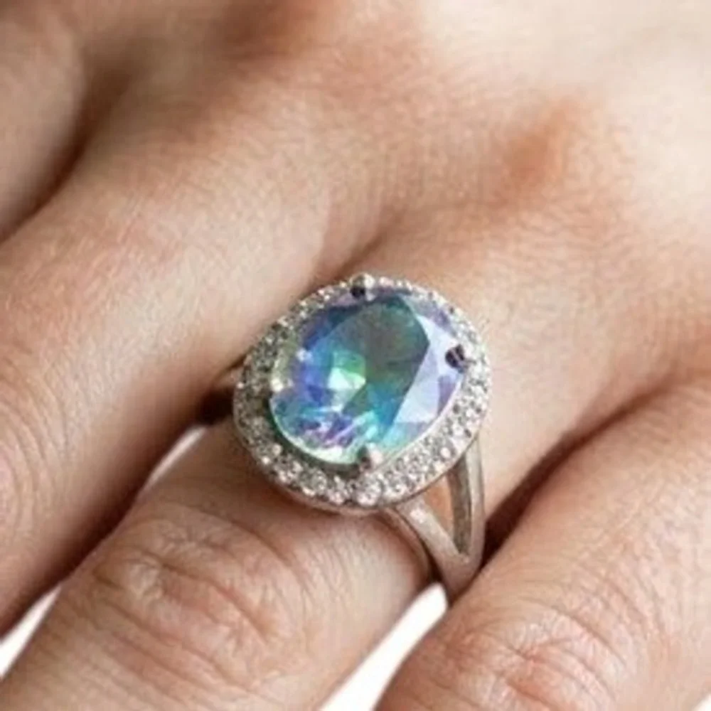 Silver Tone Aurora Borealis Crystal Halo Cocktail Ring Oval Iridescent Size‎ 7